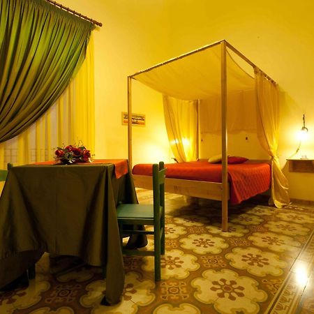 Olympo Bed & Breakfast บิสเชลเย ภายนอก รูปภาพ